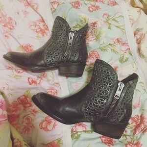 Corral laser cut ankle boots